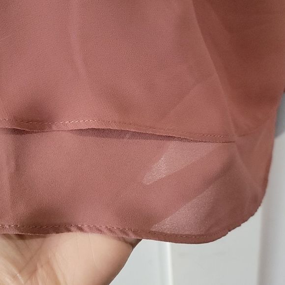 Torrid Pink Mauve V-neck - Picture 4 of 5